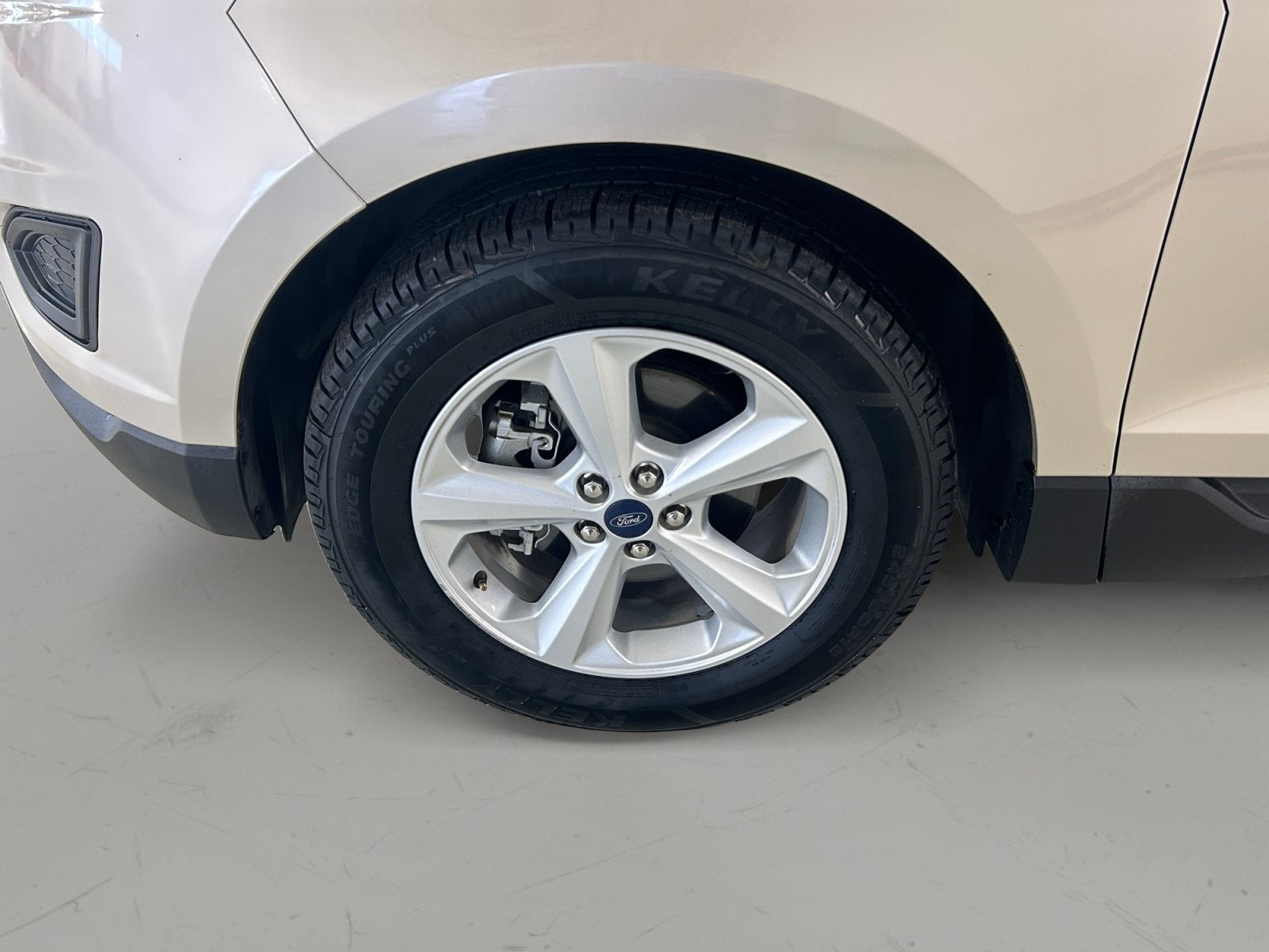 2018 Ford Edge SE