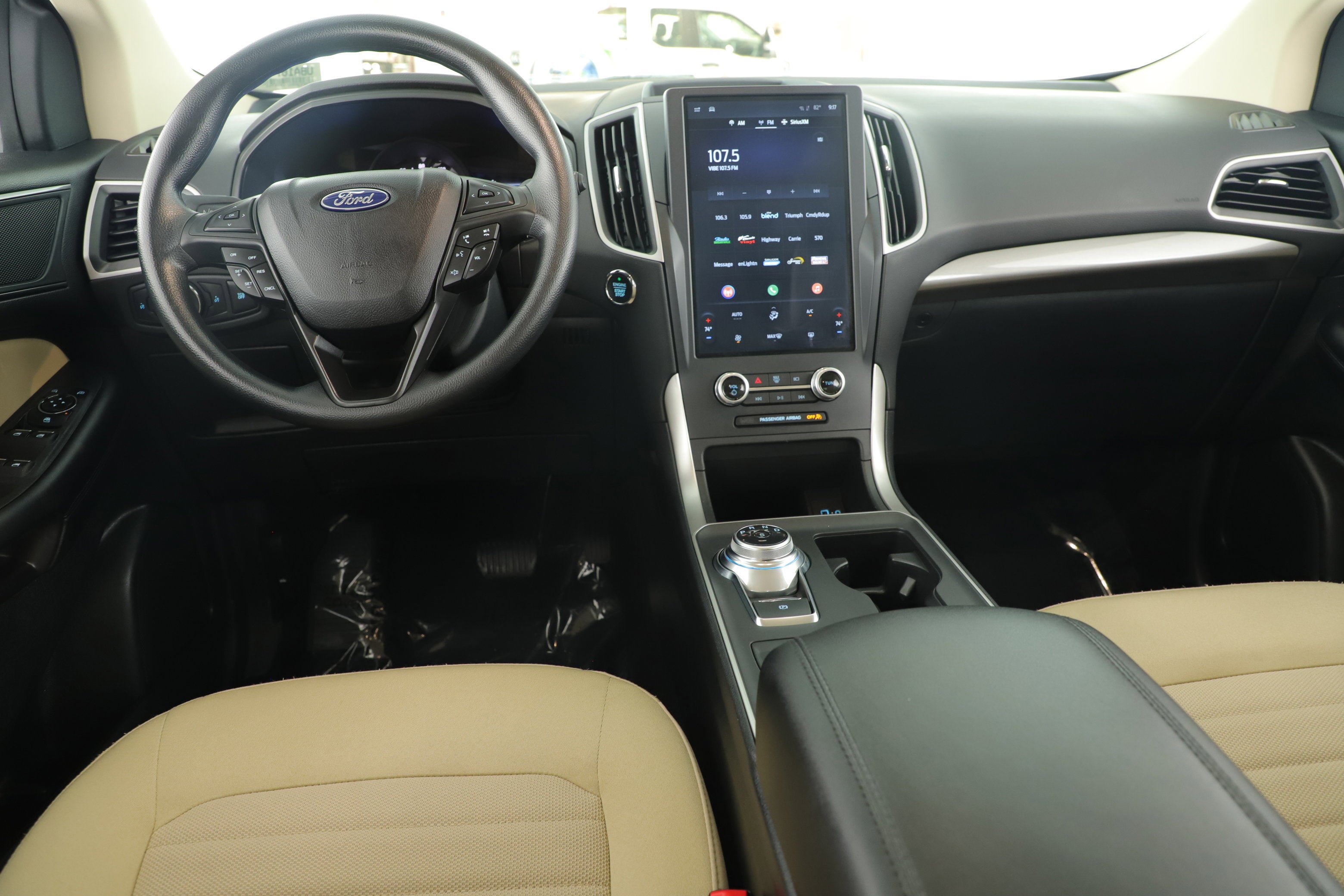 2023 Ford Edge SE