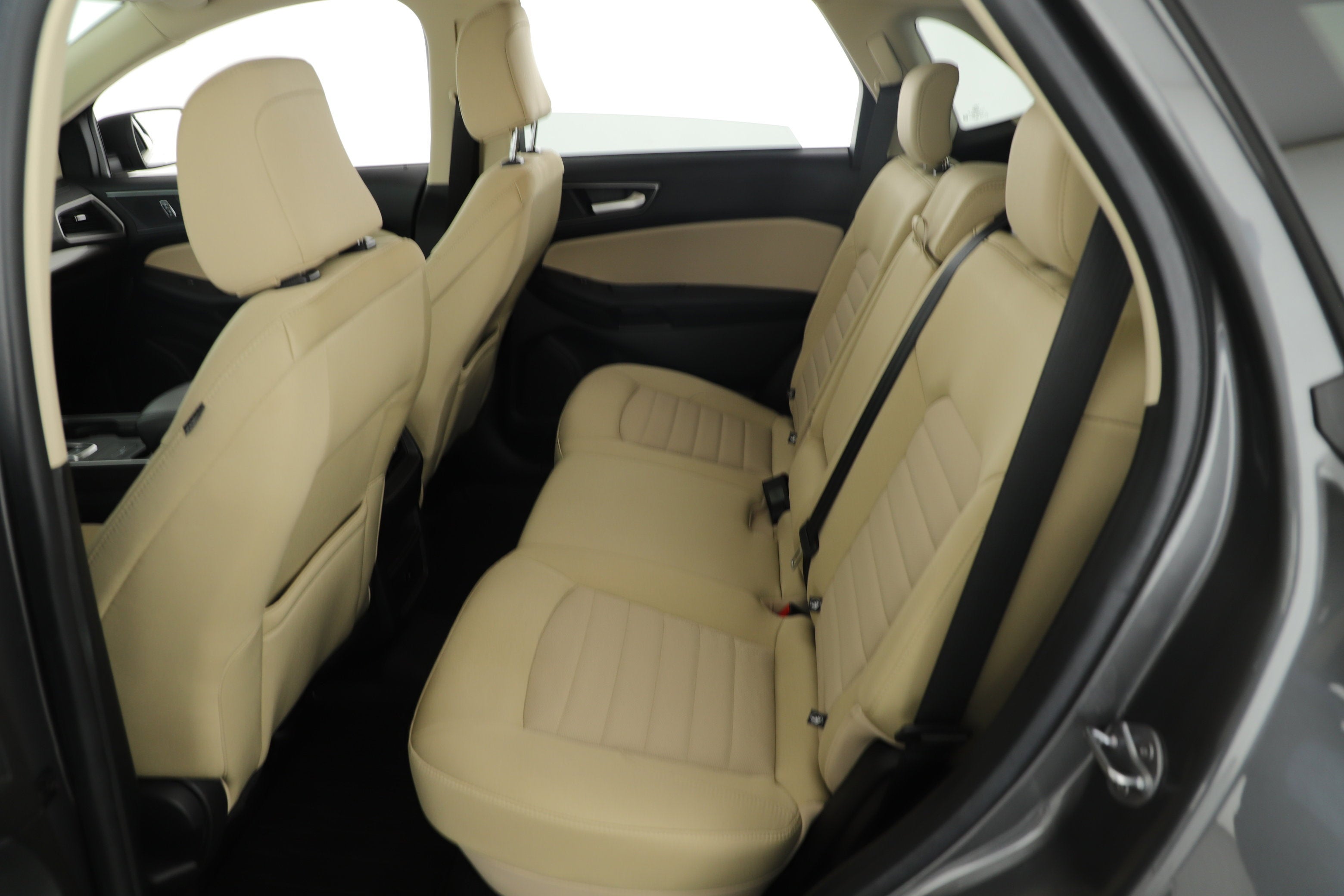 2023 Ford Edge SE