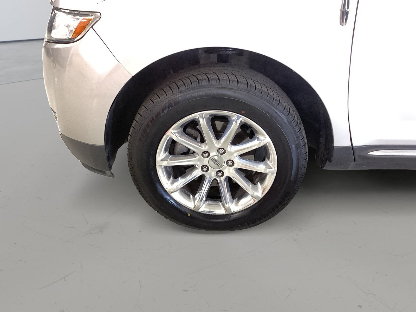2013 Lincoln MKX Base