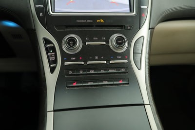 2019 Lincoln Nautilus Select