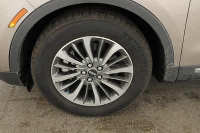 2019 Lincoln Nautilus Select