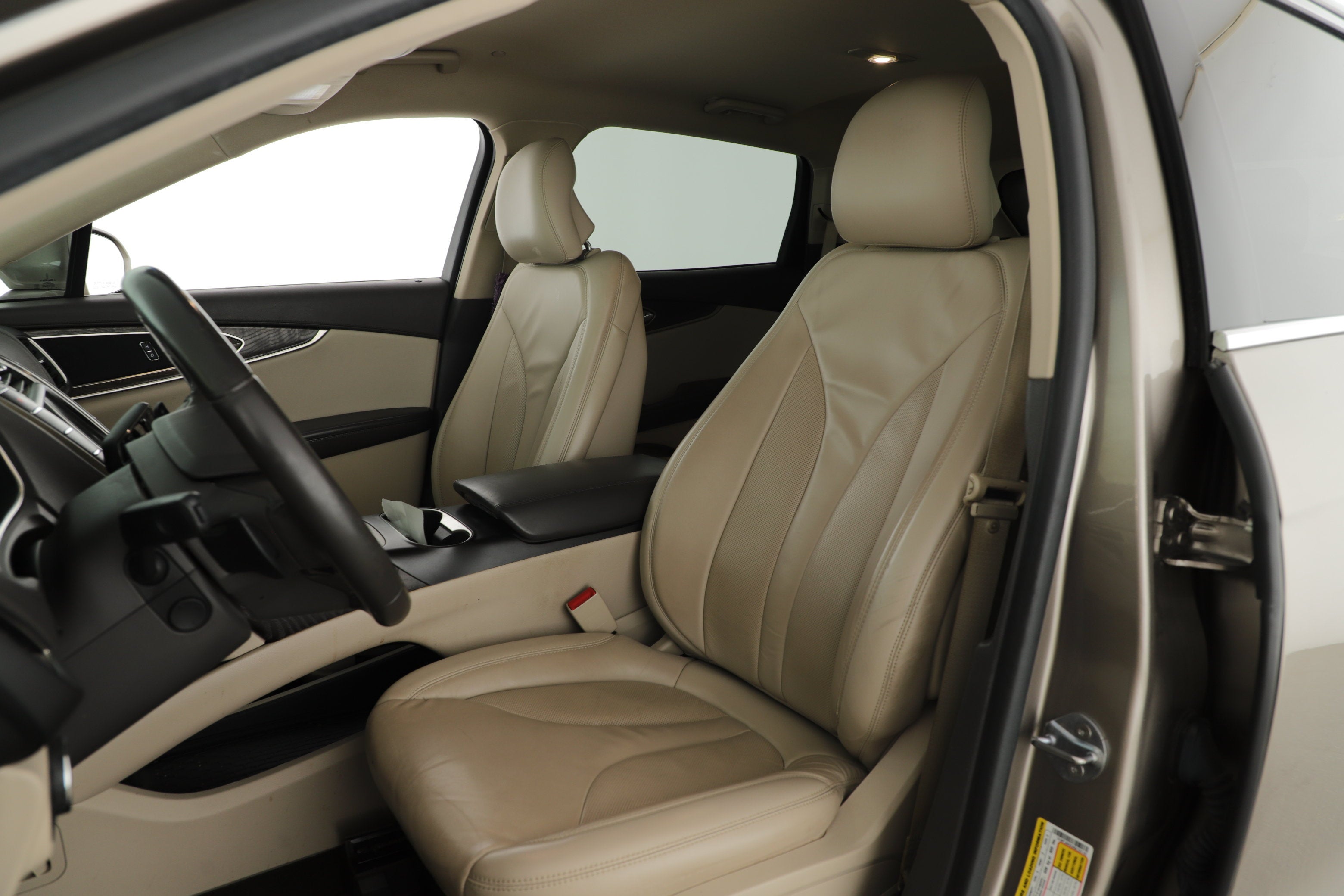 2019 Lincoln Nautilus Select