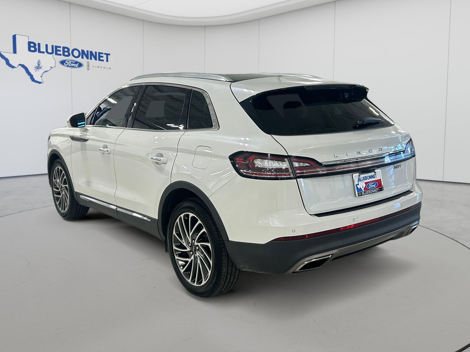 2020 Lincoln Nautilus Reserve
