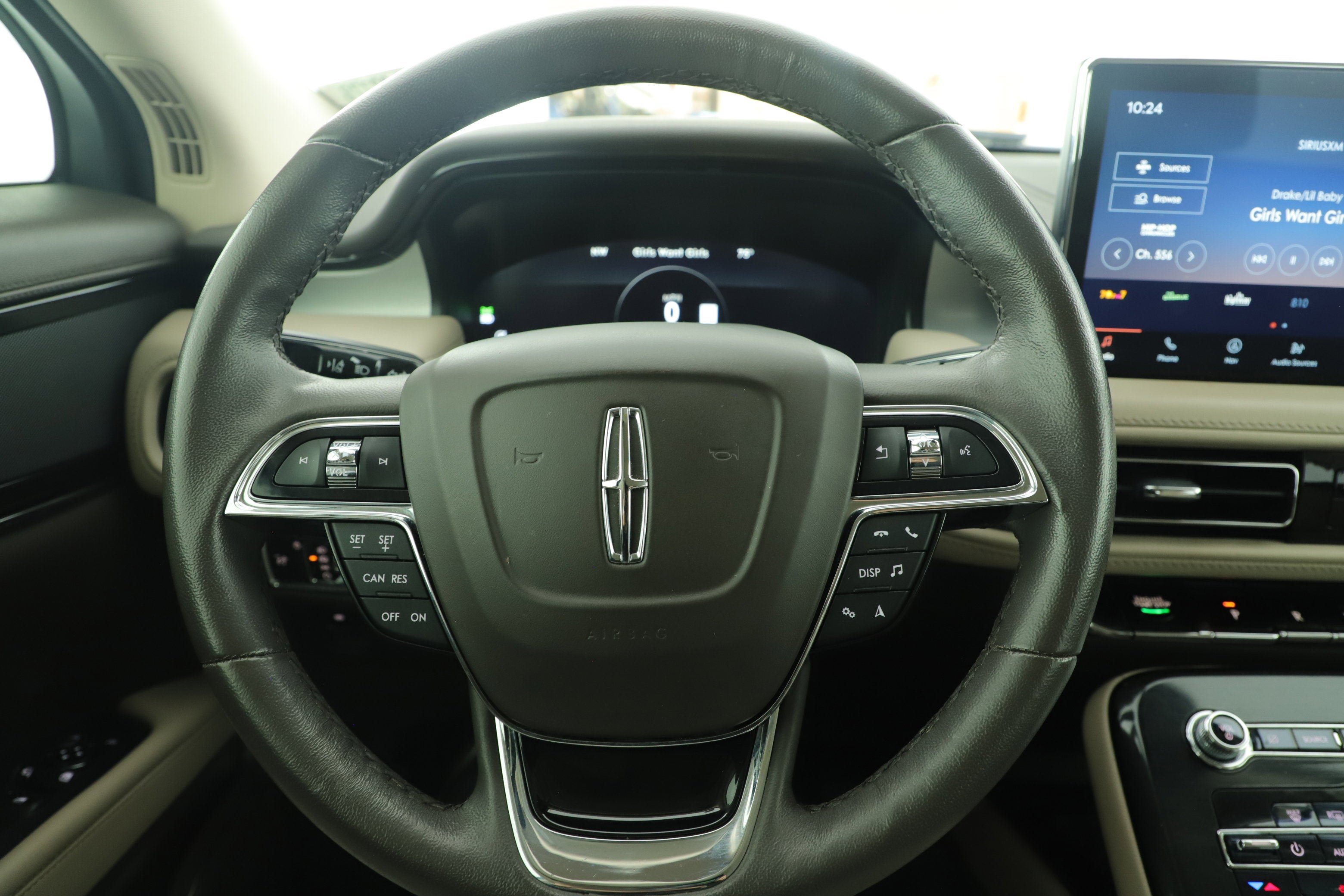 2023 Lincoln Nautilus Standard