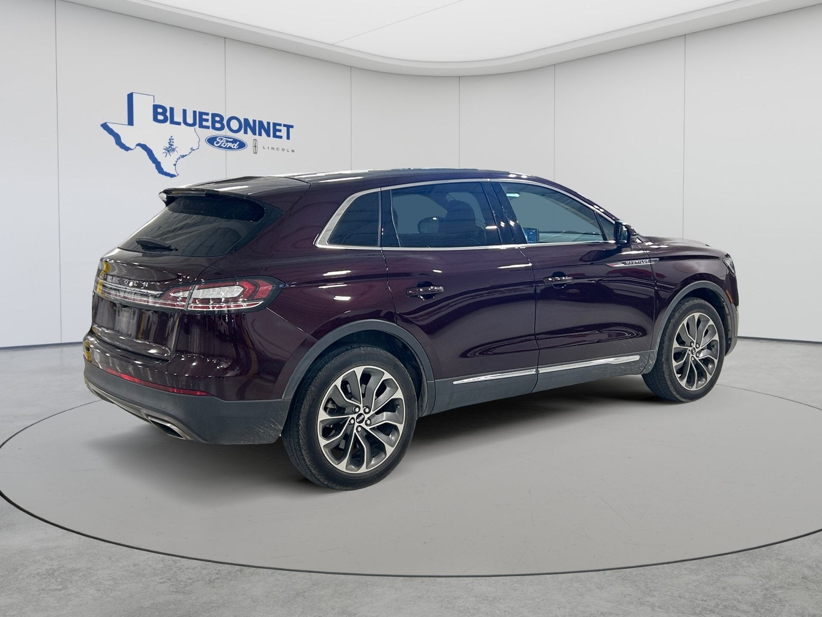 2022 Lincoln Nautilus Reserve