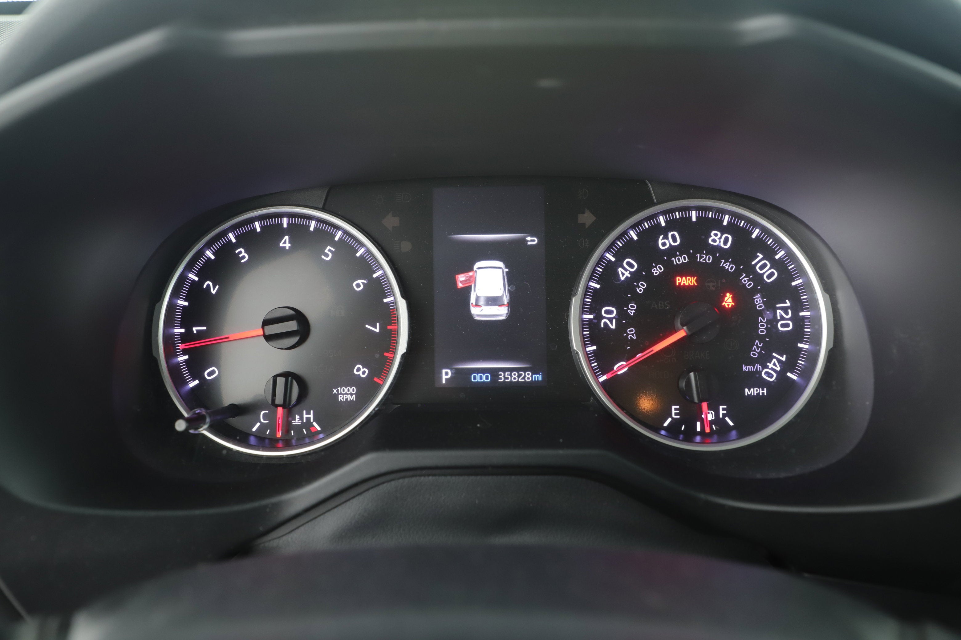 2020 Toyota RAV4 LE
