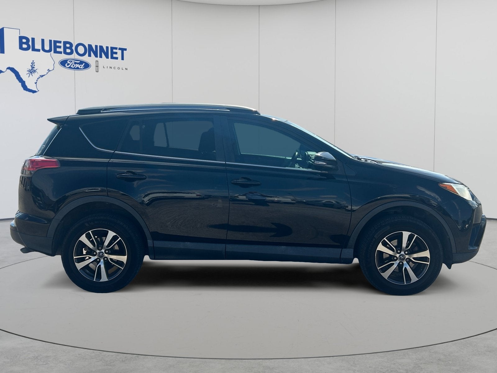 2018 Toyota RAV4 Base