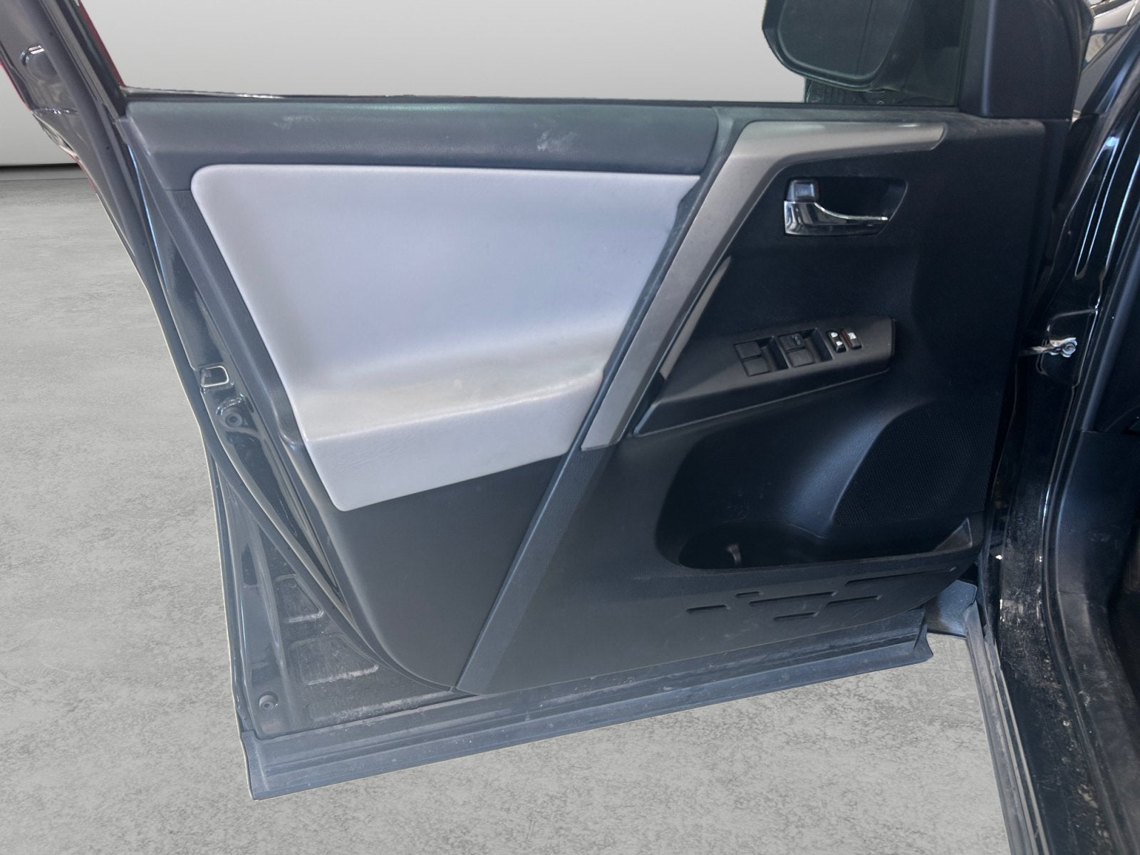 2018 Toyota RAV4 Base