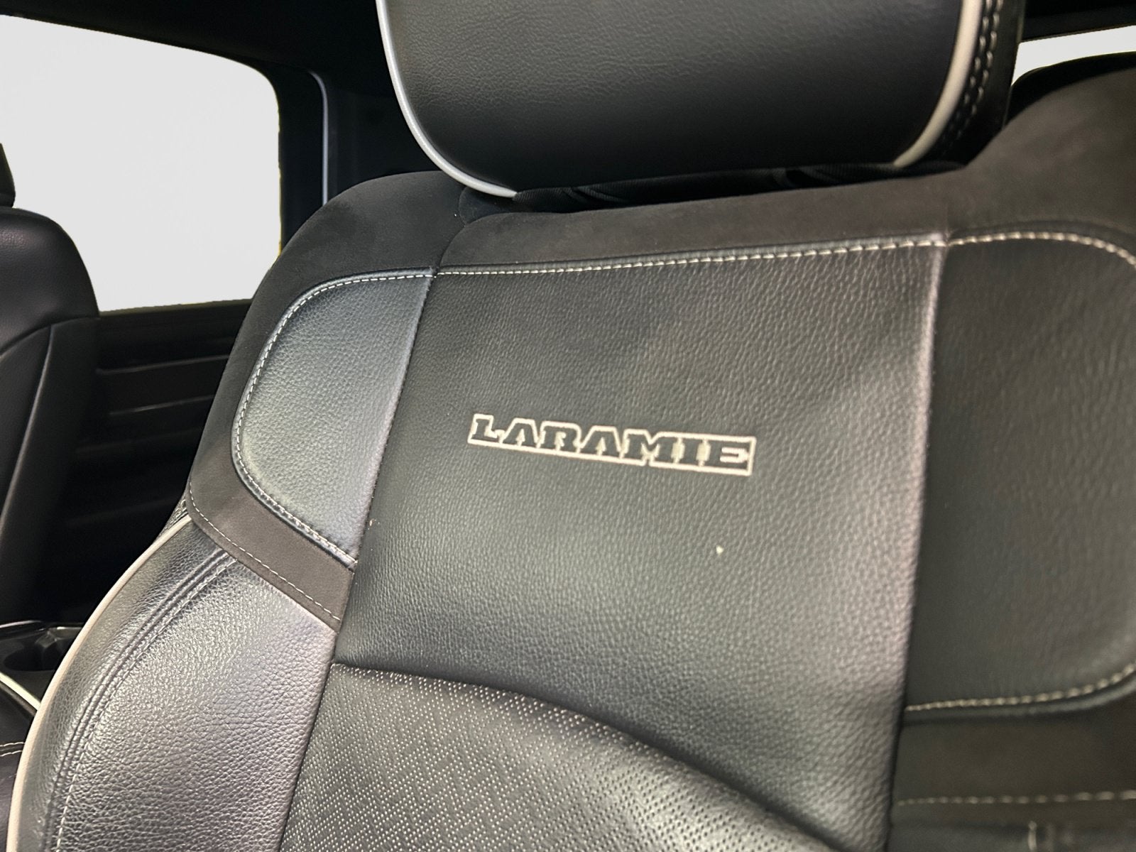 2022 RAM 3500 Laramie