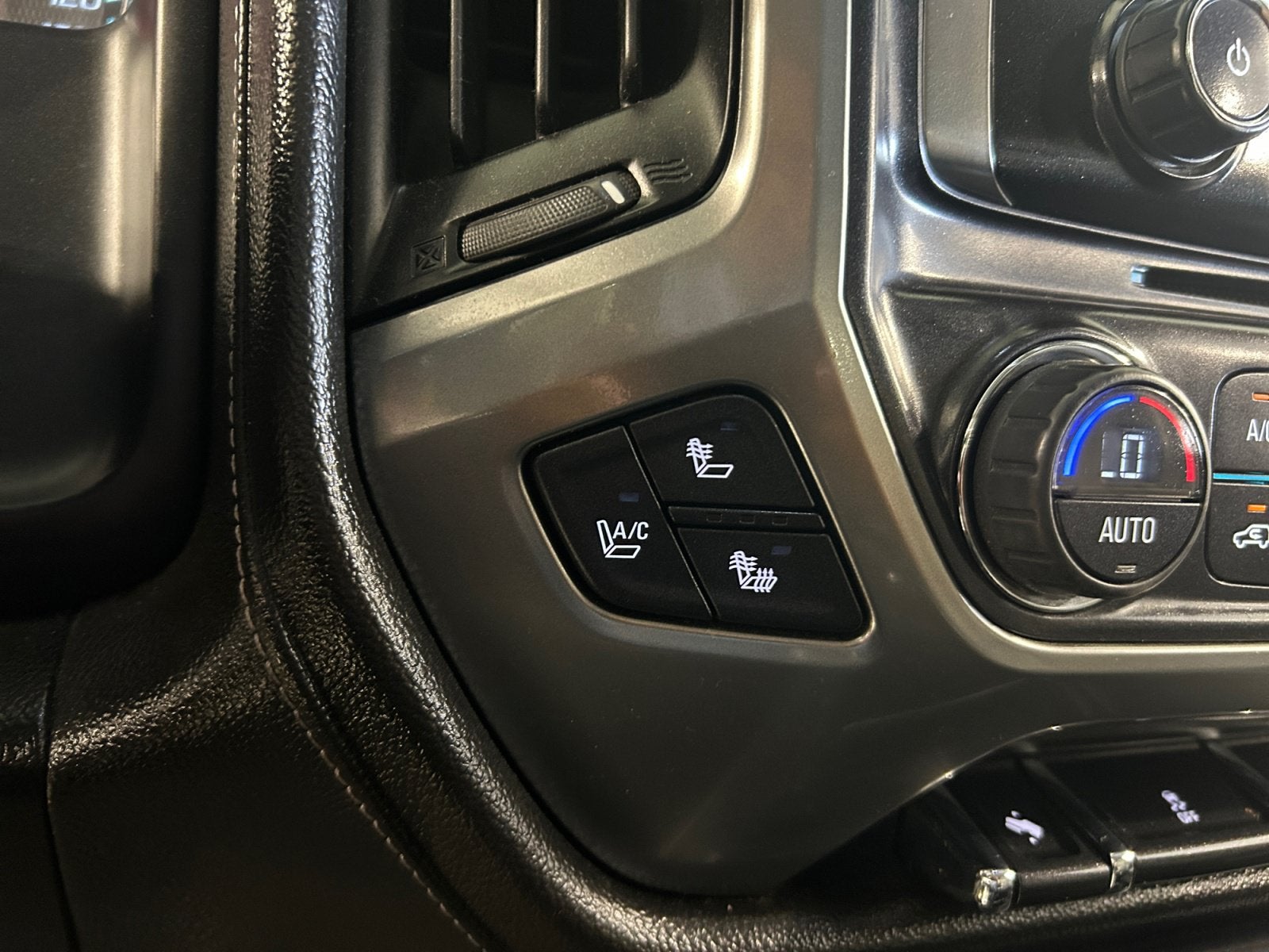 2014 Chevrolet Silverado 1500 LTZ