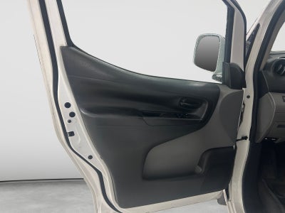 2014 Nissan NV200 SV