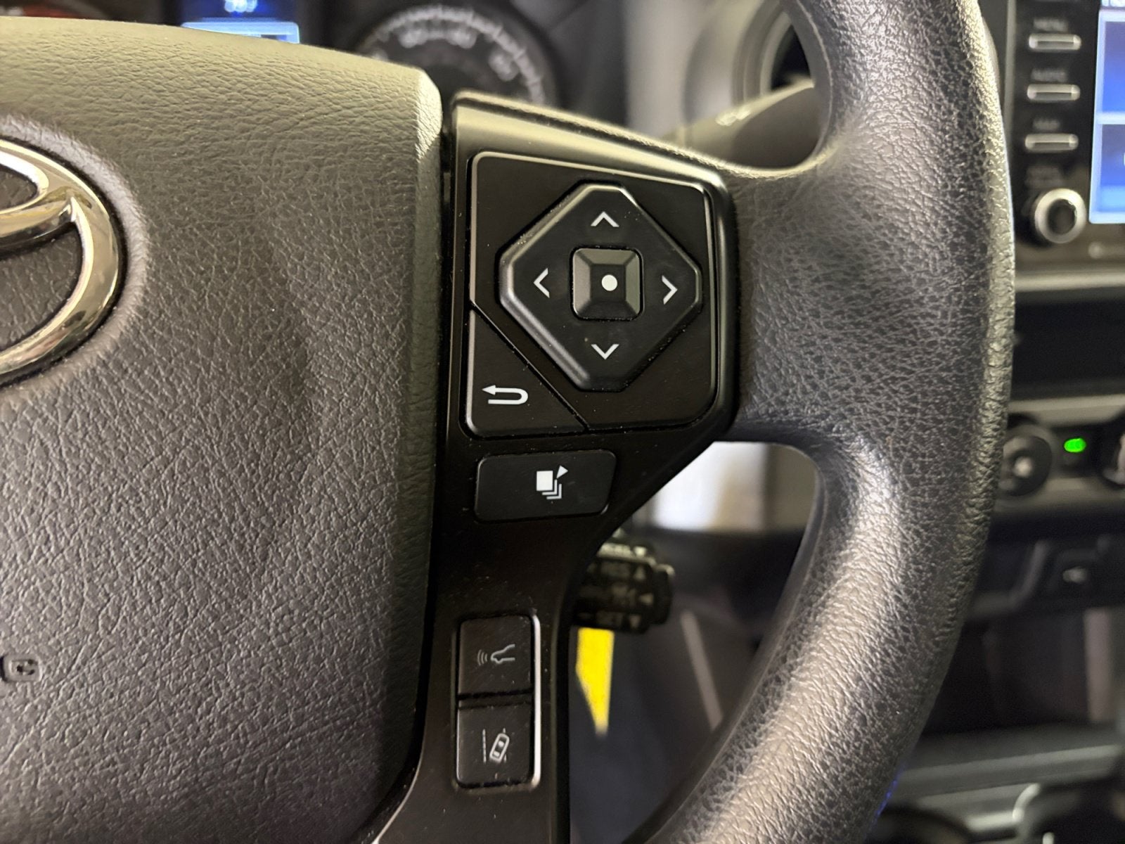 2022 Toyota Tacoma 2WD Base