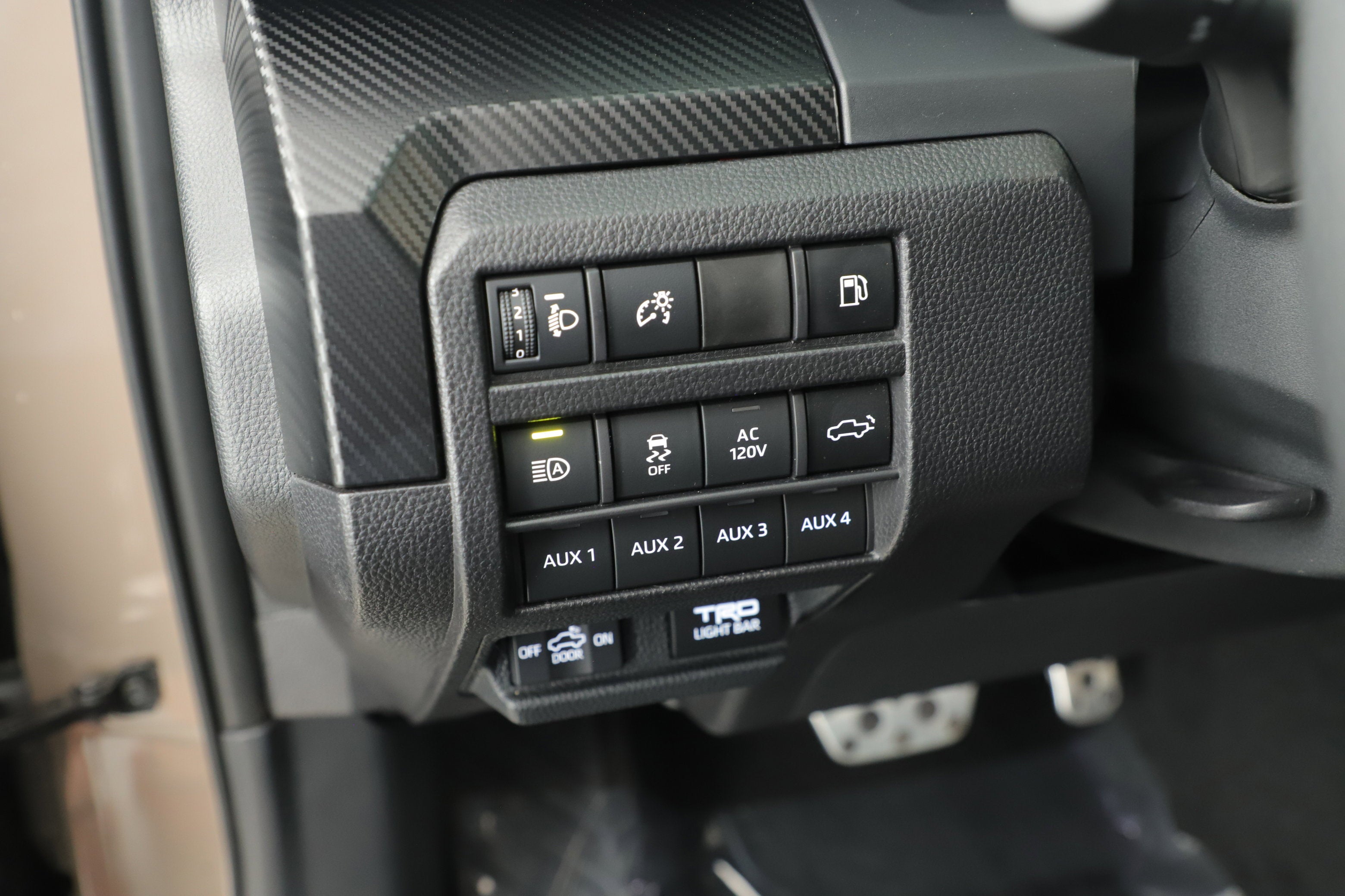 2025 Toyota Tacoma 4WD Base