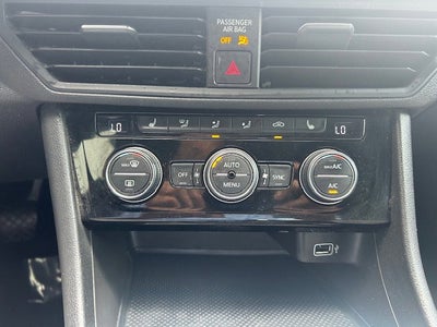 2019 Volkswagen Jetta Base