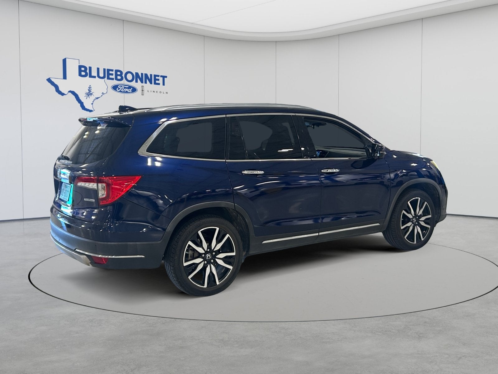 2020 Honda Pilot Touring 8-Passenger
