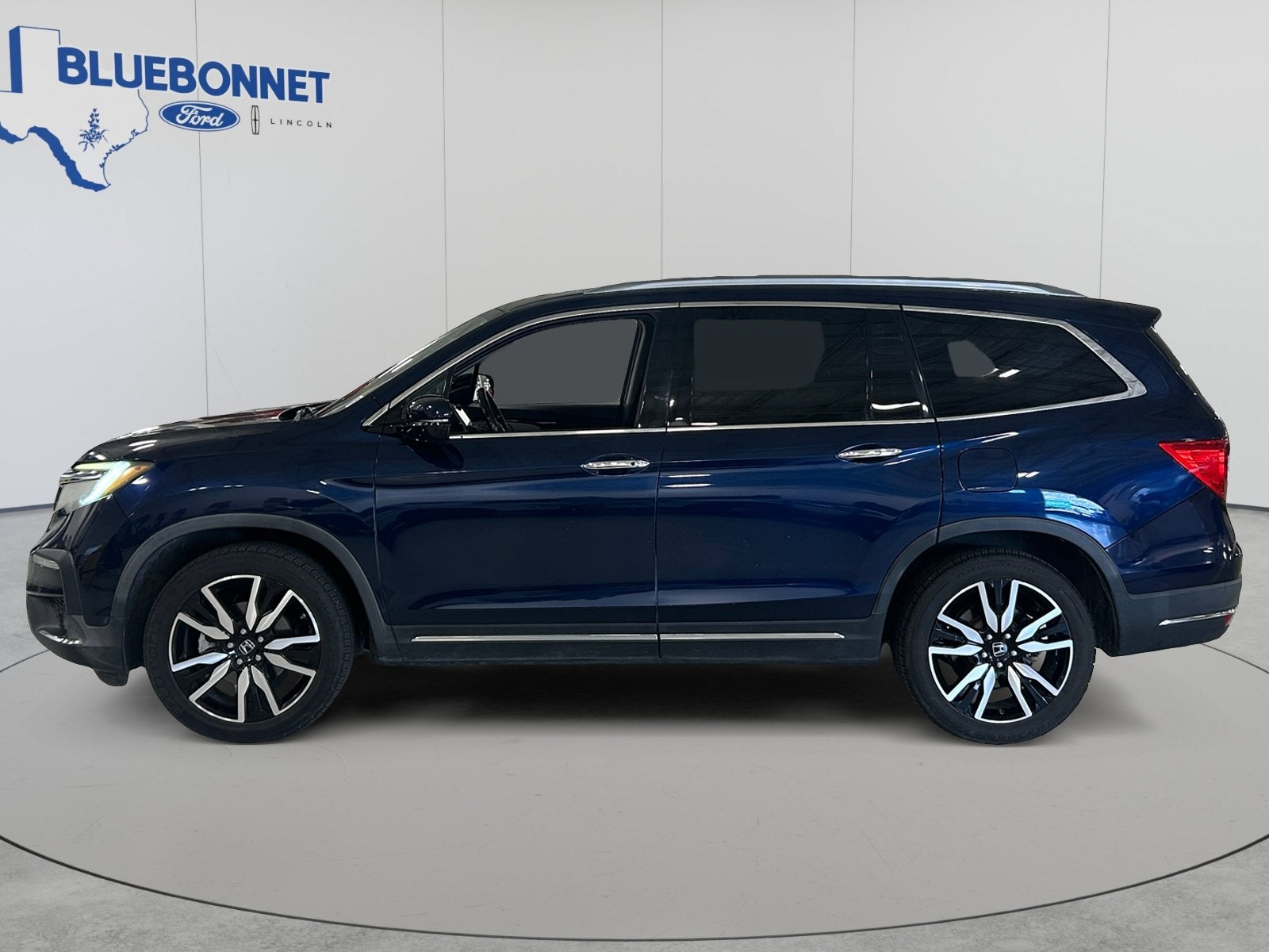 2020 Honda Pilot Touring 8-Passenger