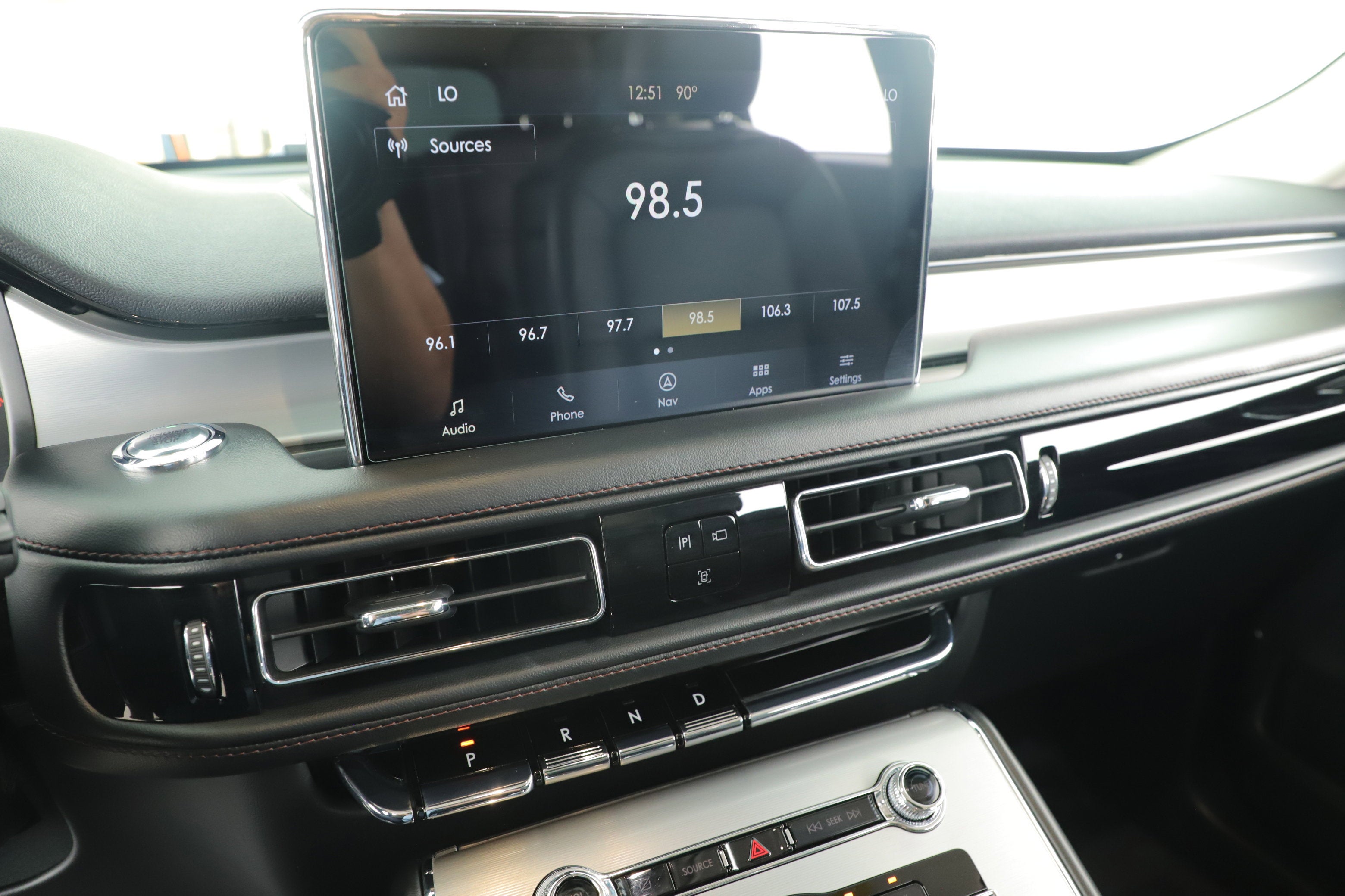 2023 Lincoln Aviator Standard