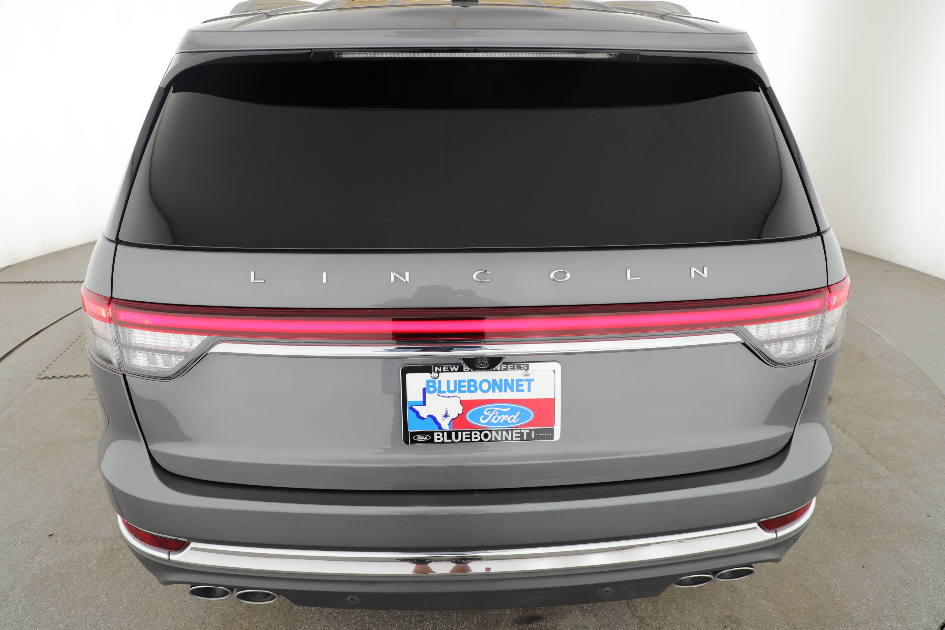 2023 Lincoln Aviator Standard