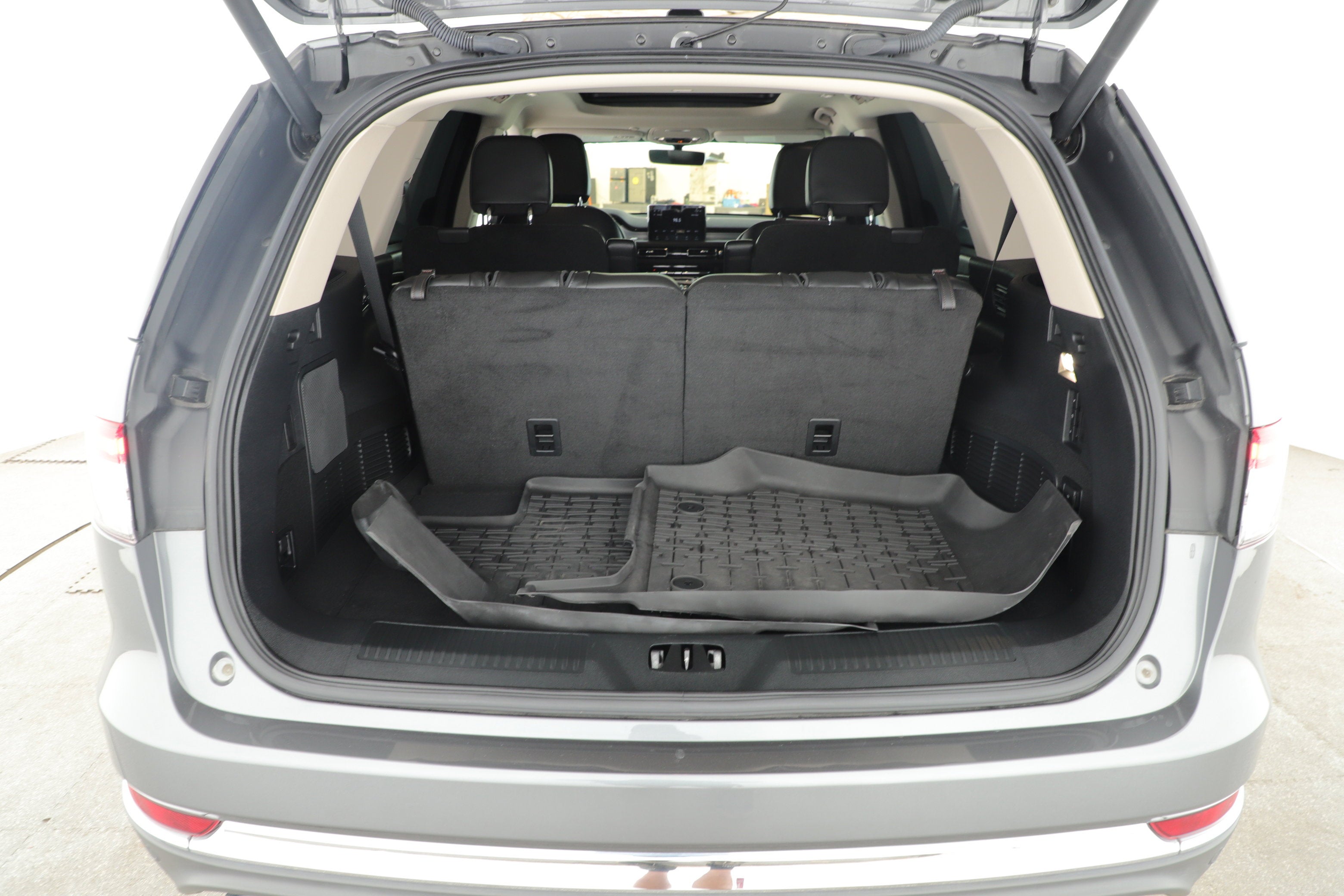2023 Lincoln Aviator Standard