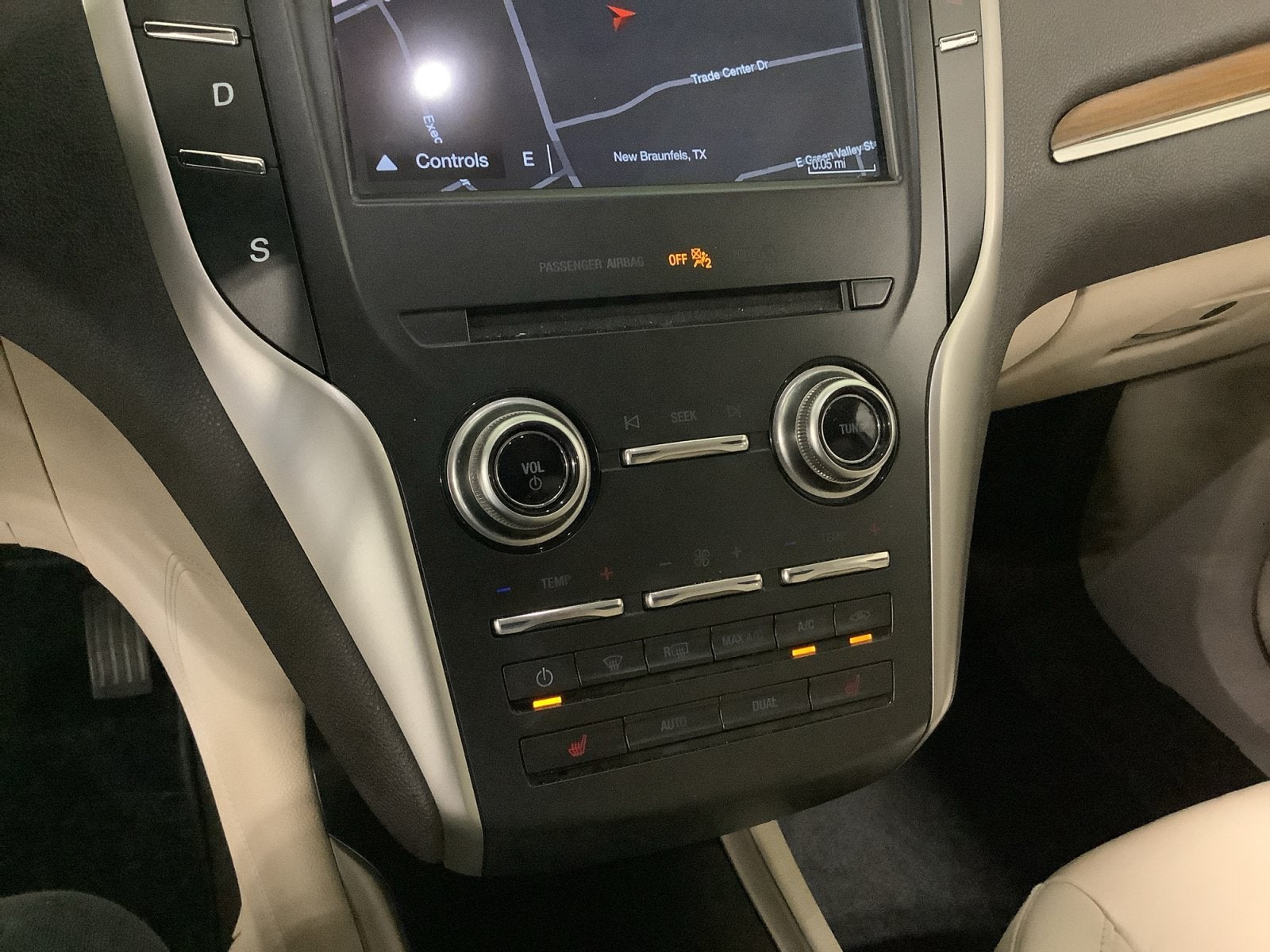 2019 Lincoln MKC Select