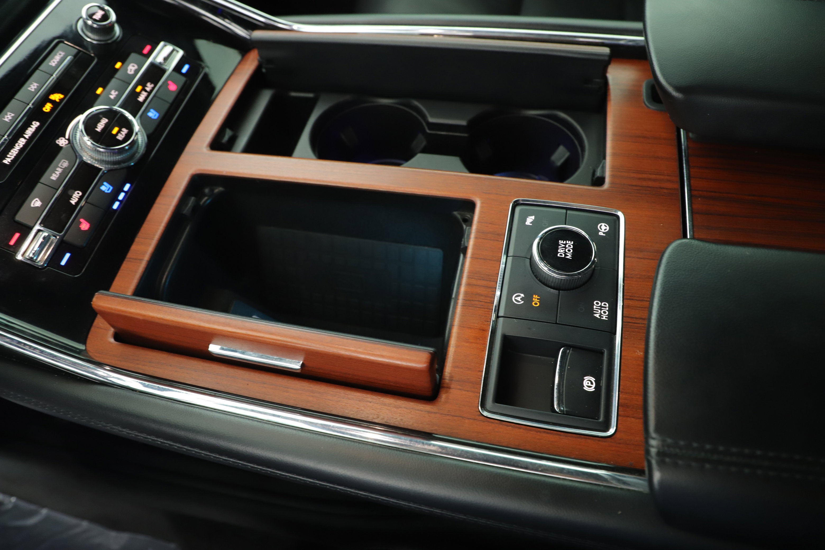 2020 Lincoln Navigator Standard