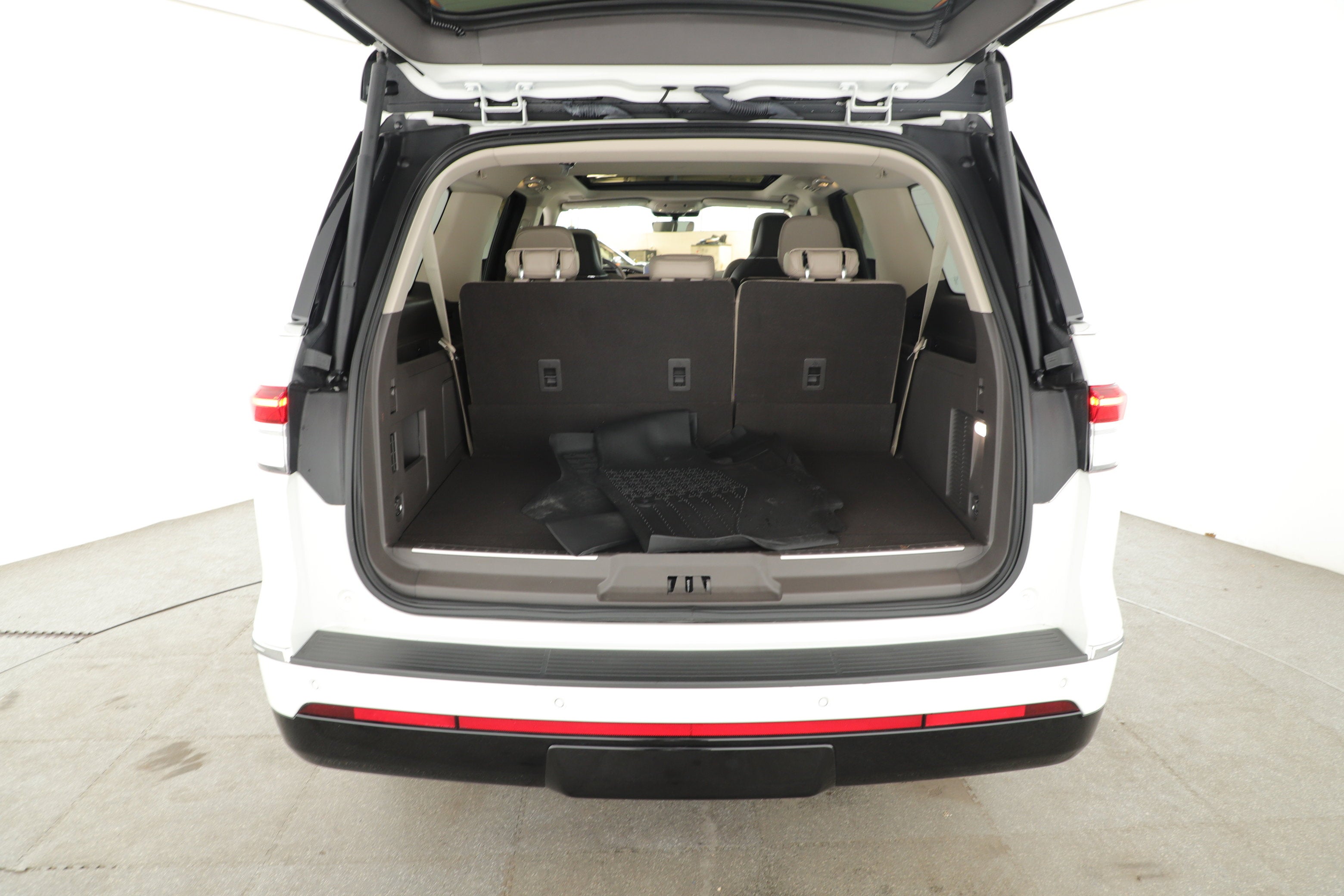 2024 Lincoln Navigator L Reserve
