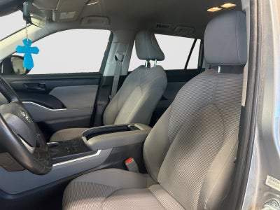 2024 Toyota Highlander Base