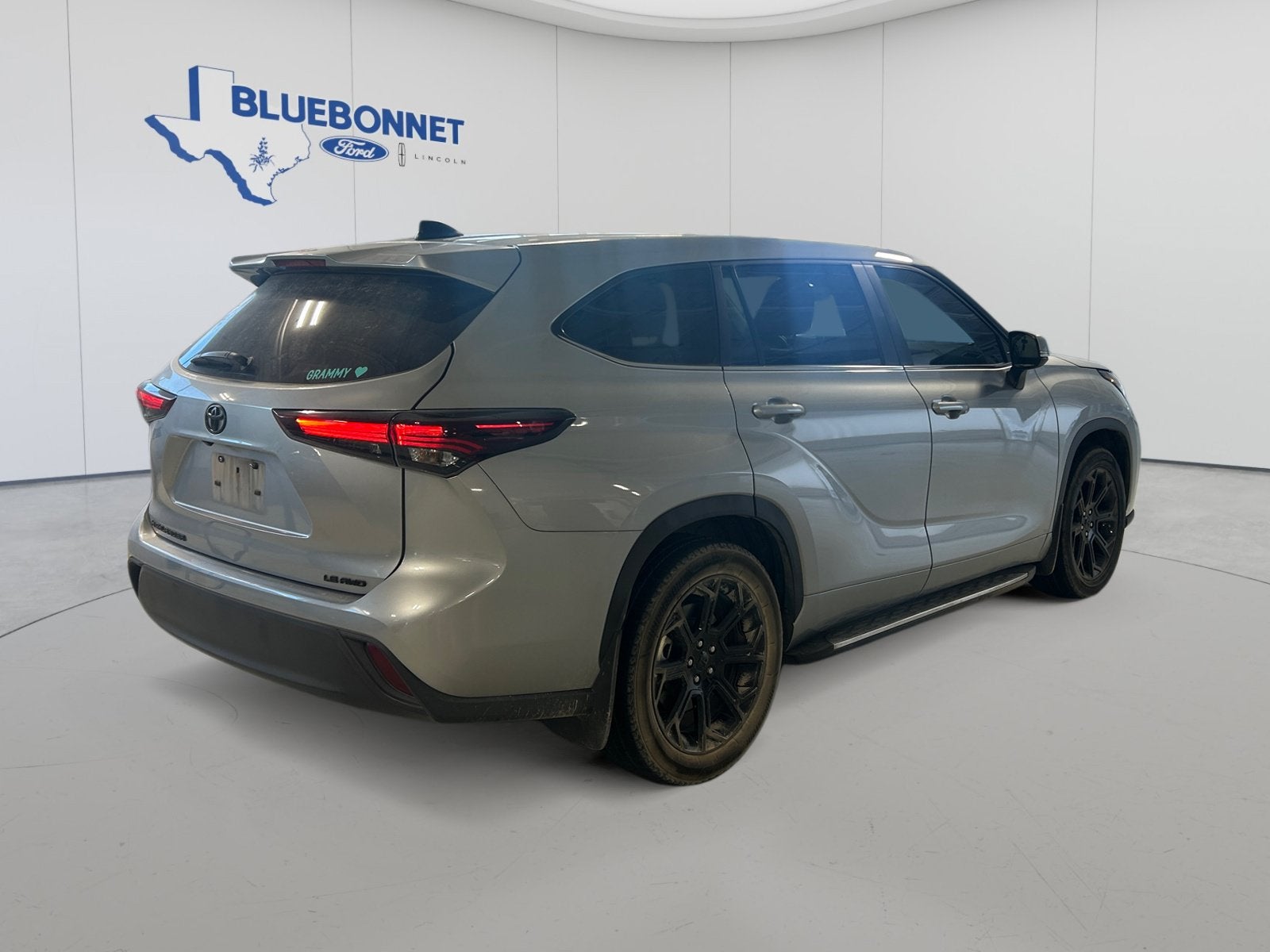 2024 Toyota Highlander Base