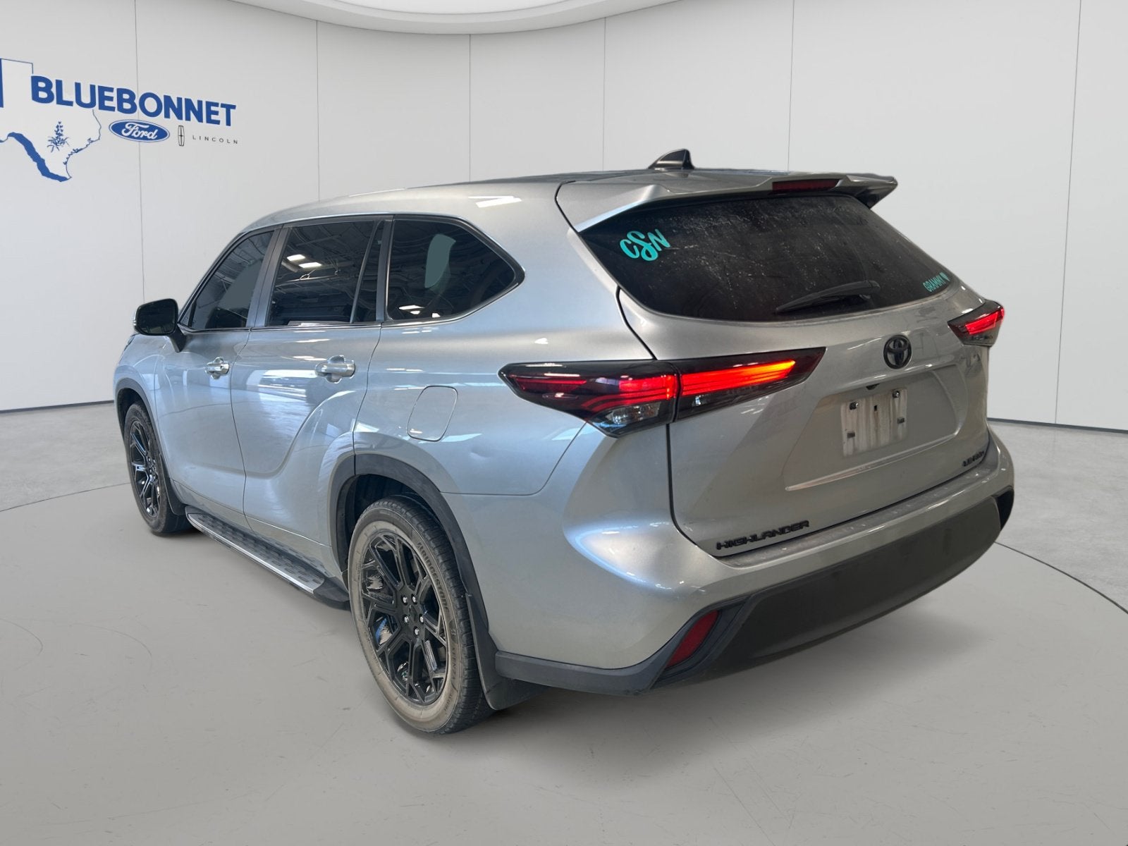2024 Toyota Highlander Base