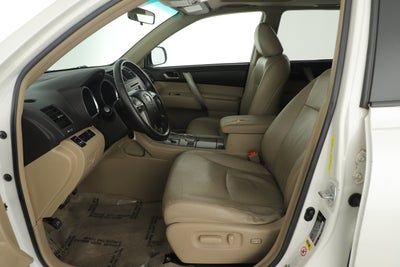 2010 Toyota Highlander SE
