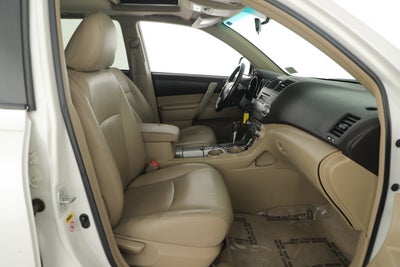 2010 Toyota Highlander SE