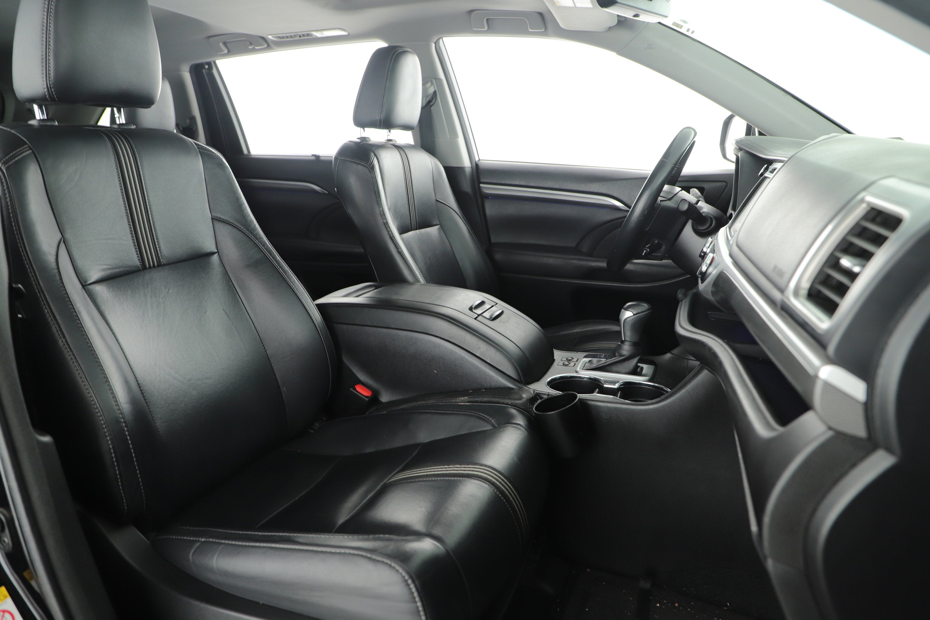 2017 Toyota Highlander Base