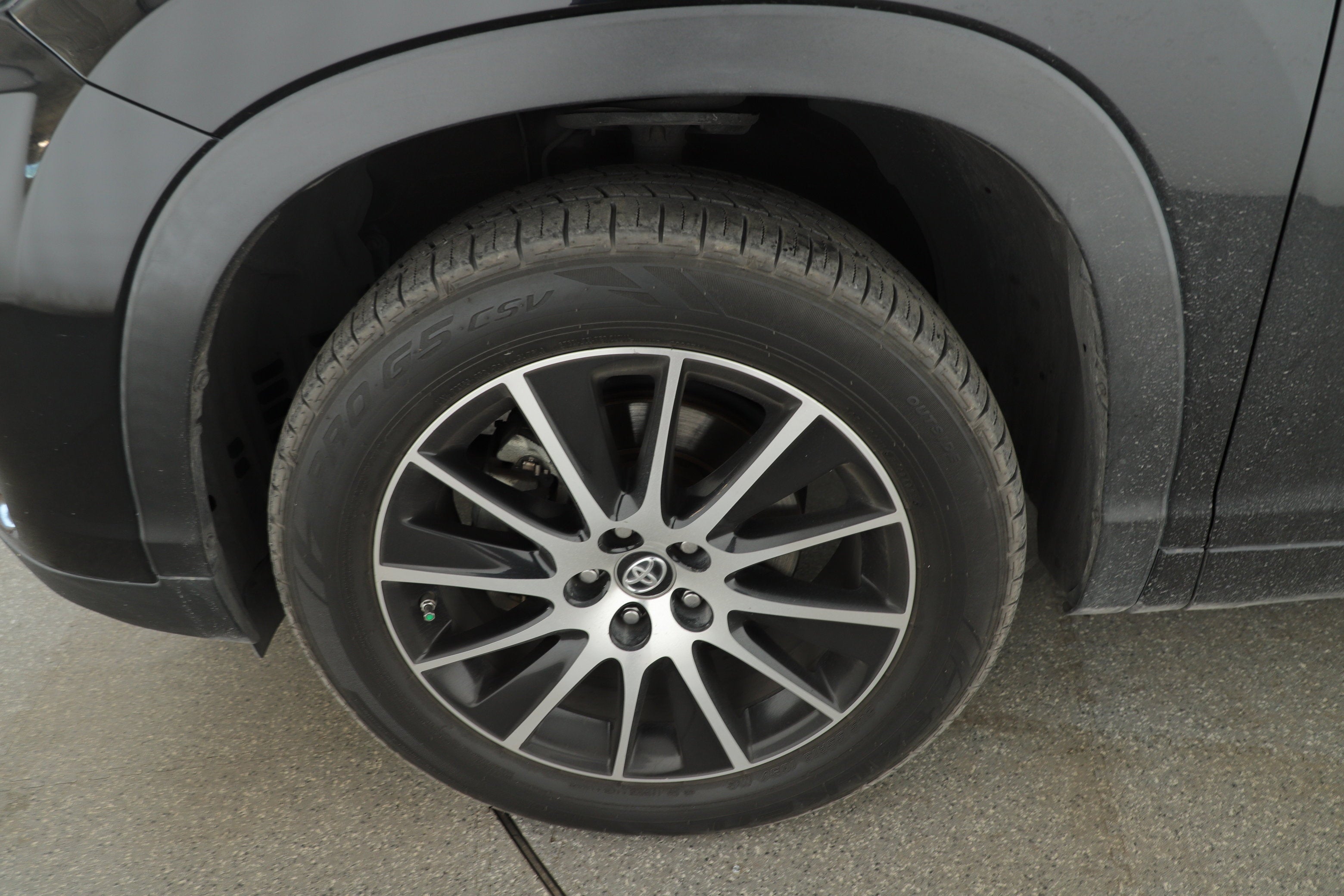 2017 Toyota Highlander Base