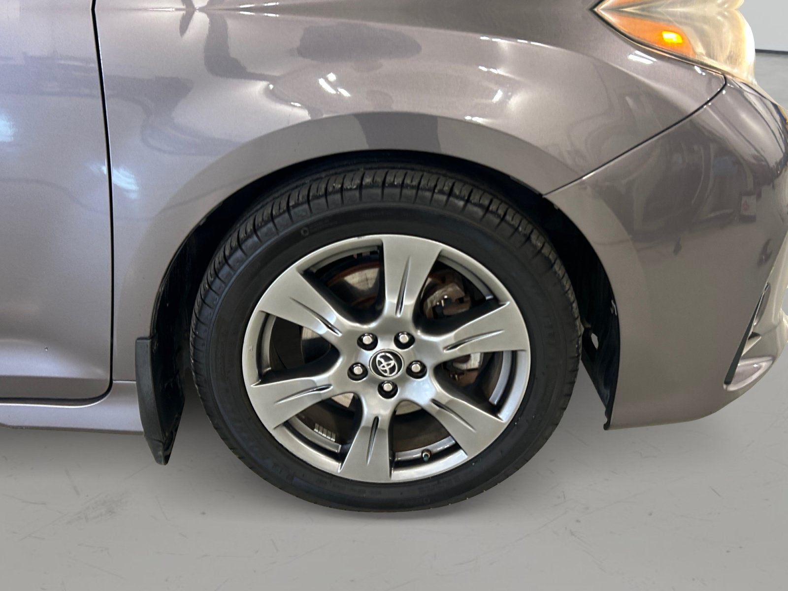 2019 Toyota Sienna SE