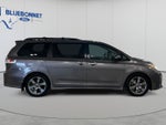 2019 Toyota Sienna SE