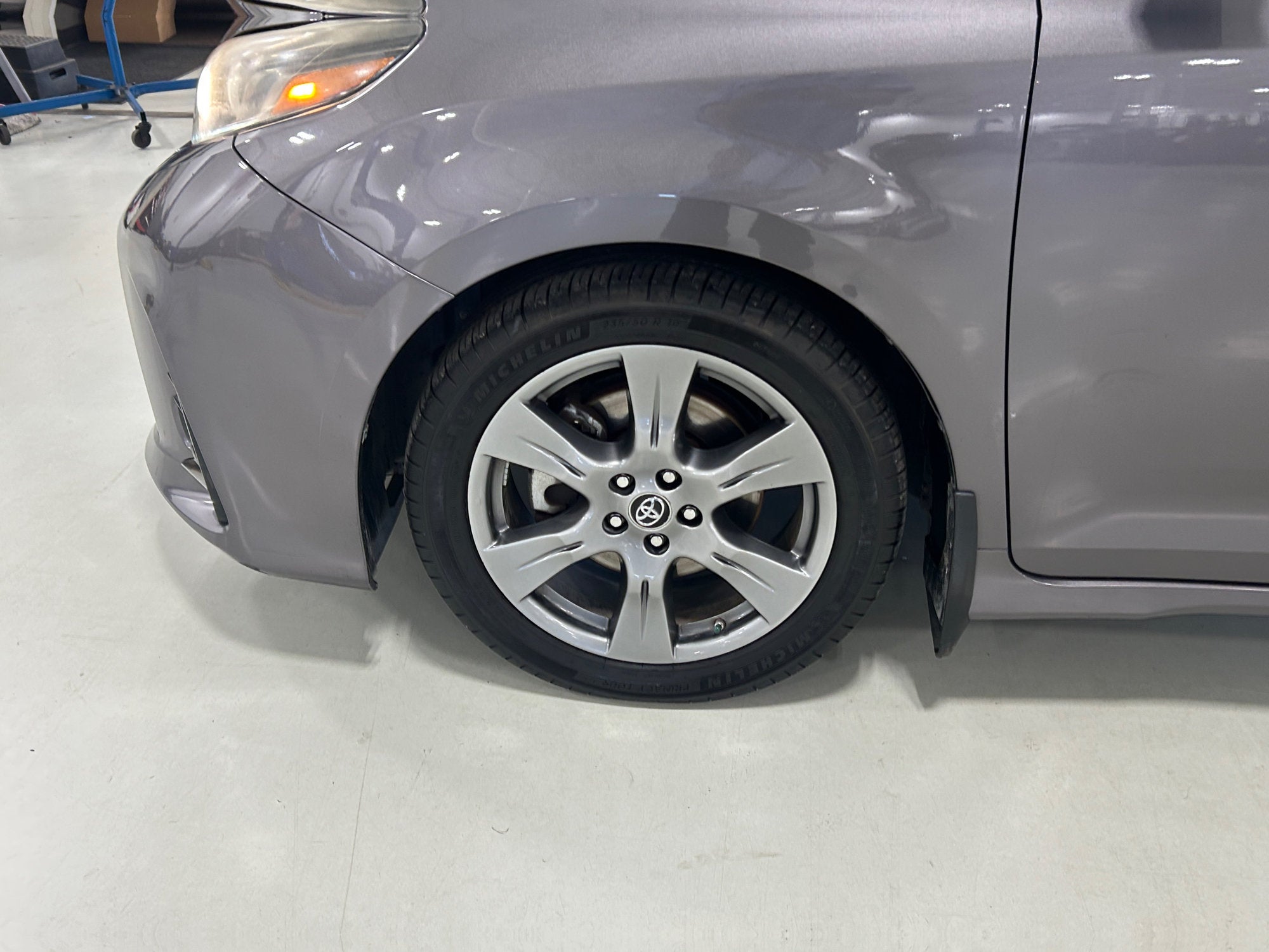 2019 Toyota Sienna SE