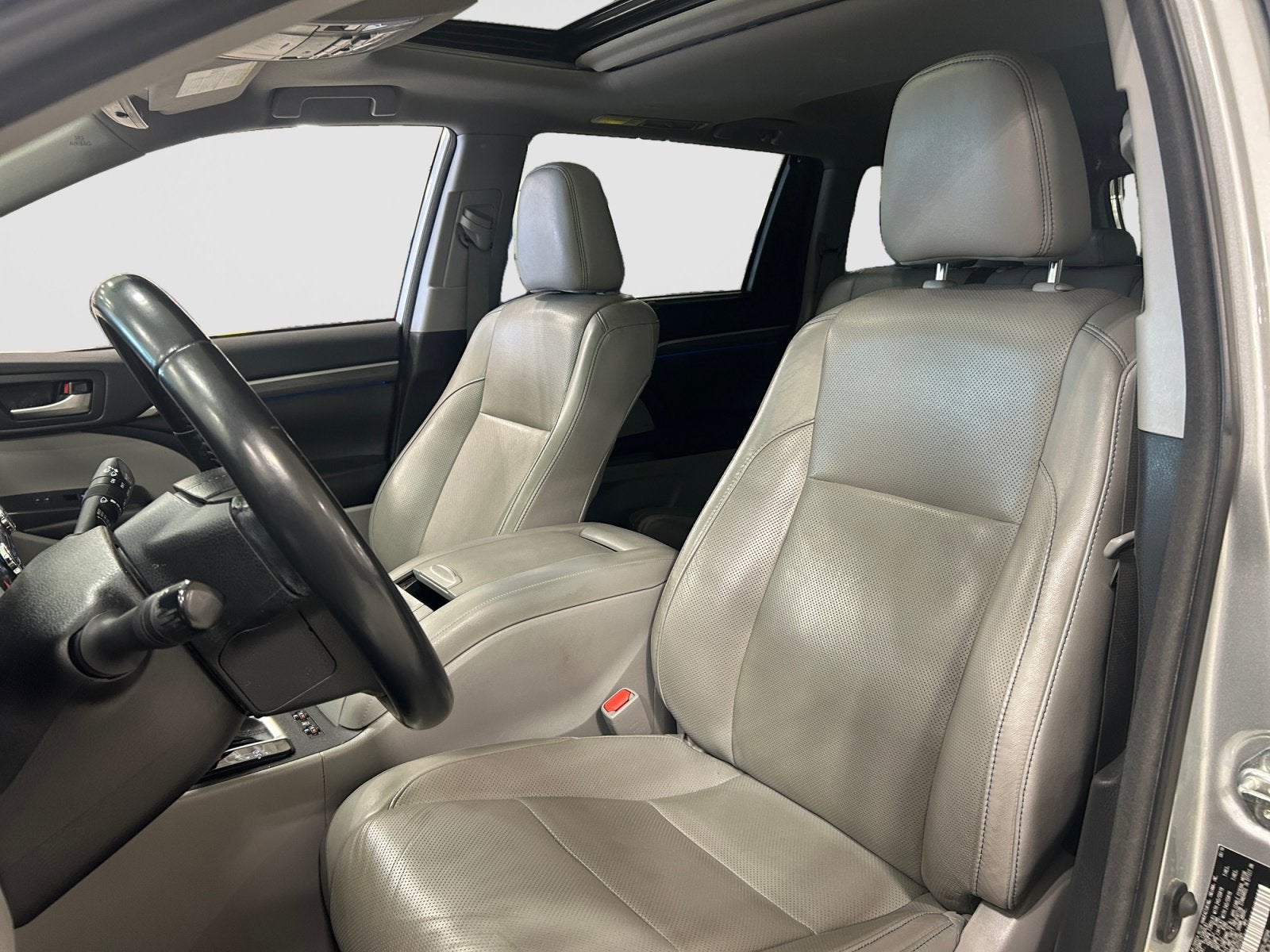 2018 Toyota Highlander Base