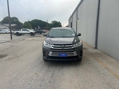 2019 Toyota Highlander LE