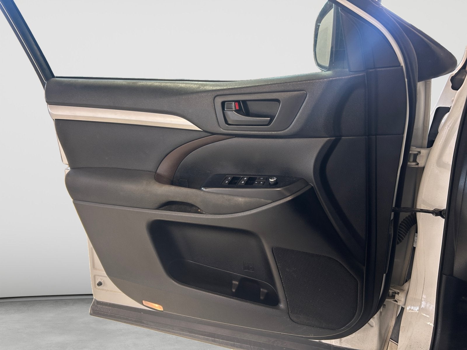 2017 Toyota Highlander LE