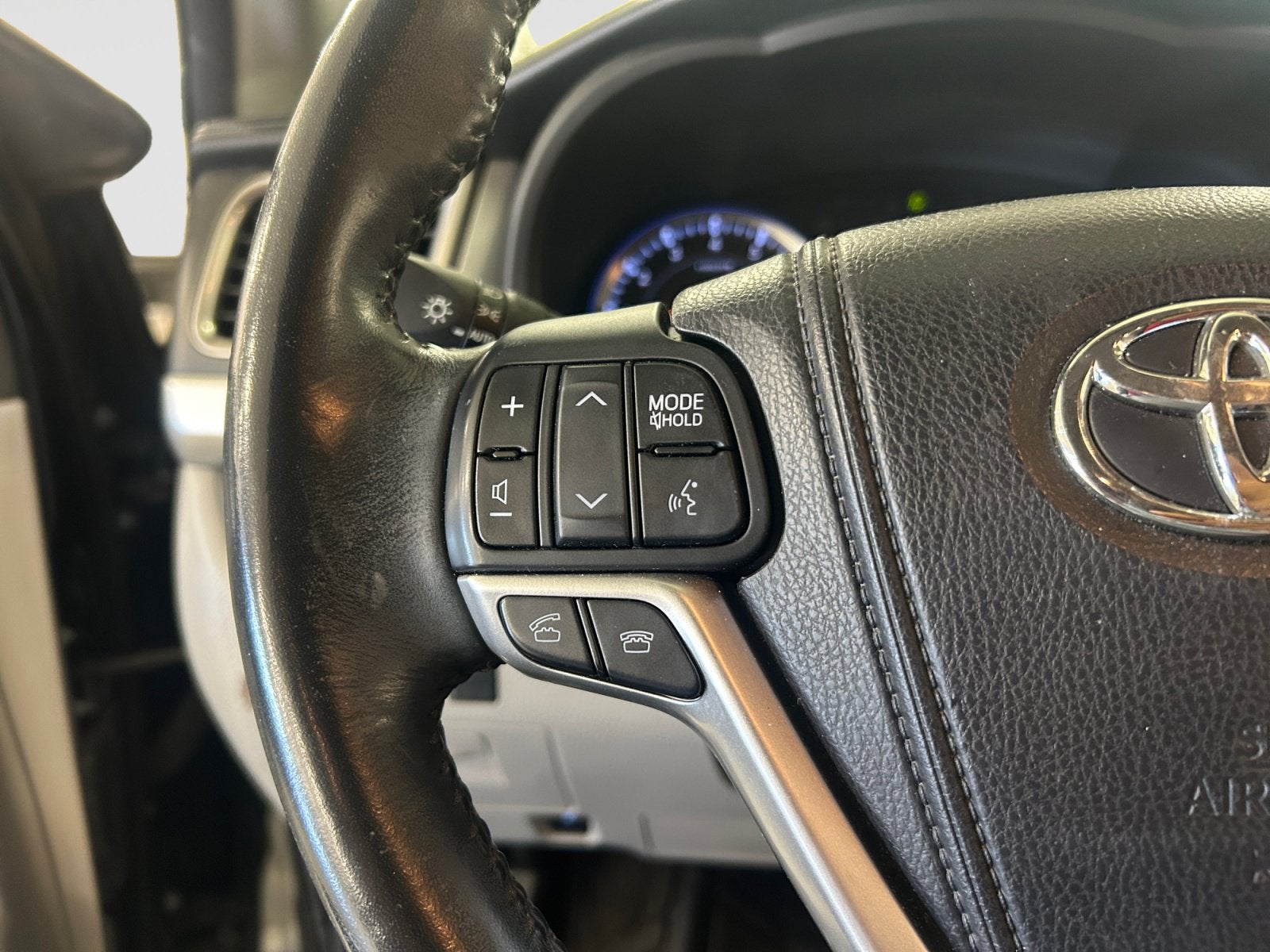 2014 Toyota Highlander Base