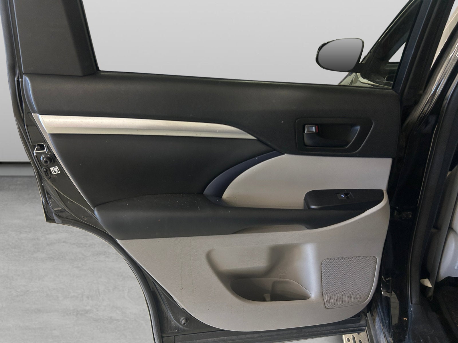 2014 Toyota Highlander Base