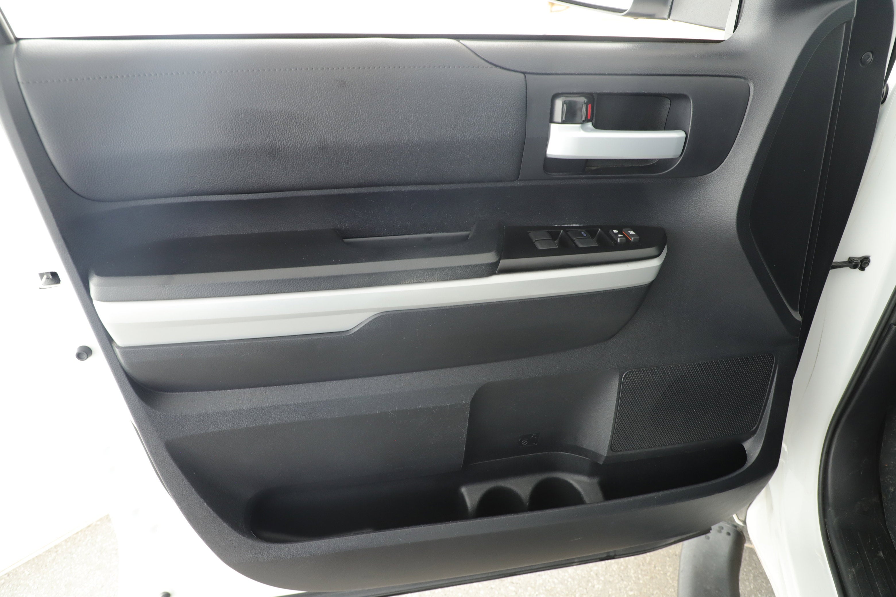 2019 Toyota Tundra 2WD SR5