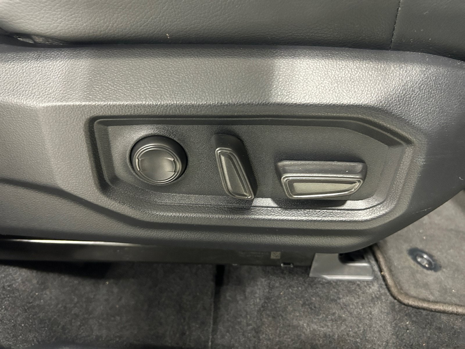 2024 Toyota Tundra 2WD SR5