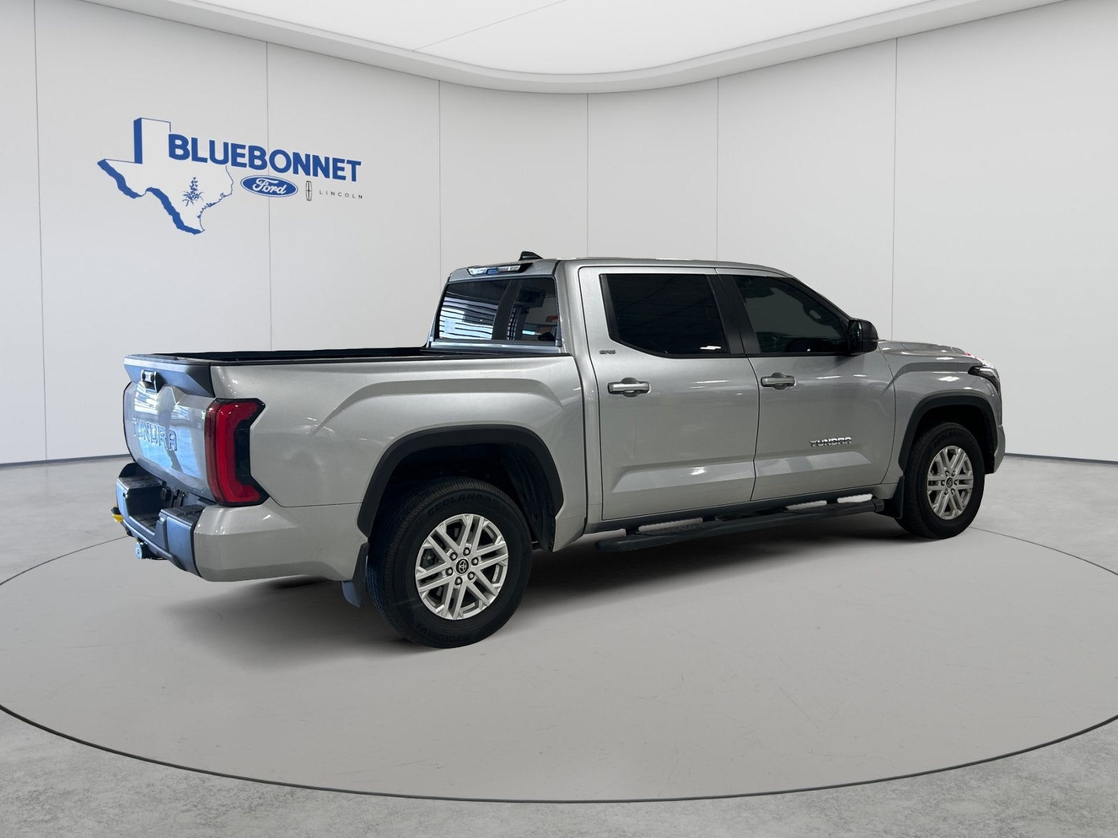 2024 Toyota Tundra 2WD SR5