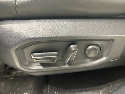 2025 Toyota Tundra 4WD Base