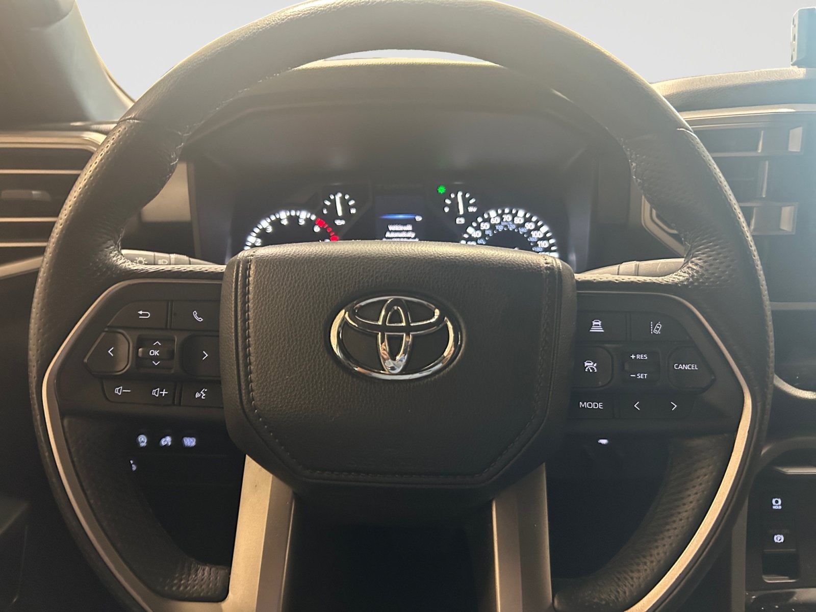 2025 Toyota Tundra 4WD Base