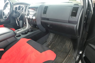 2013 Toyota Tundra 4WD Truck GRADE