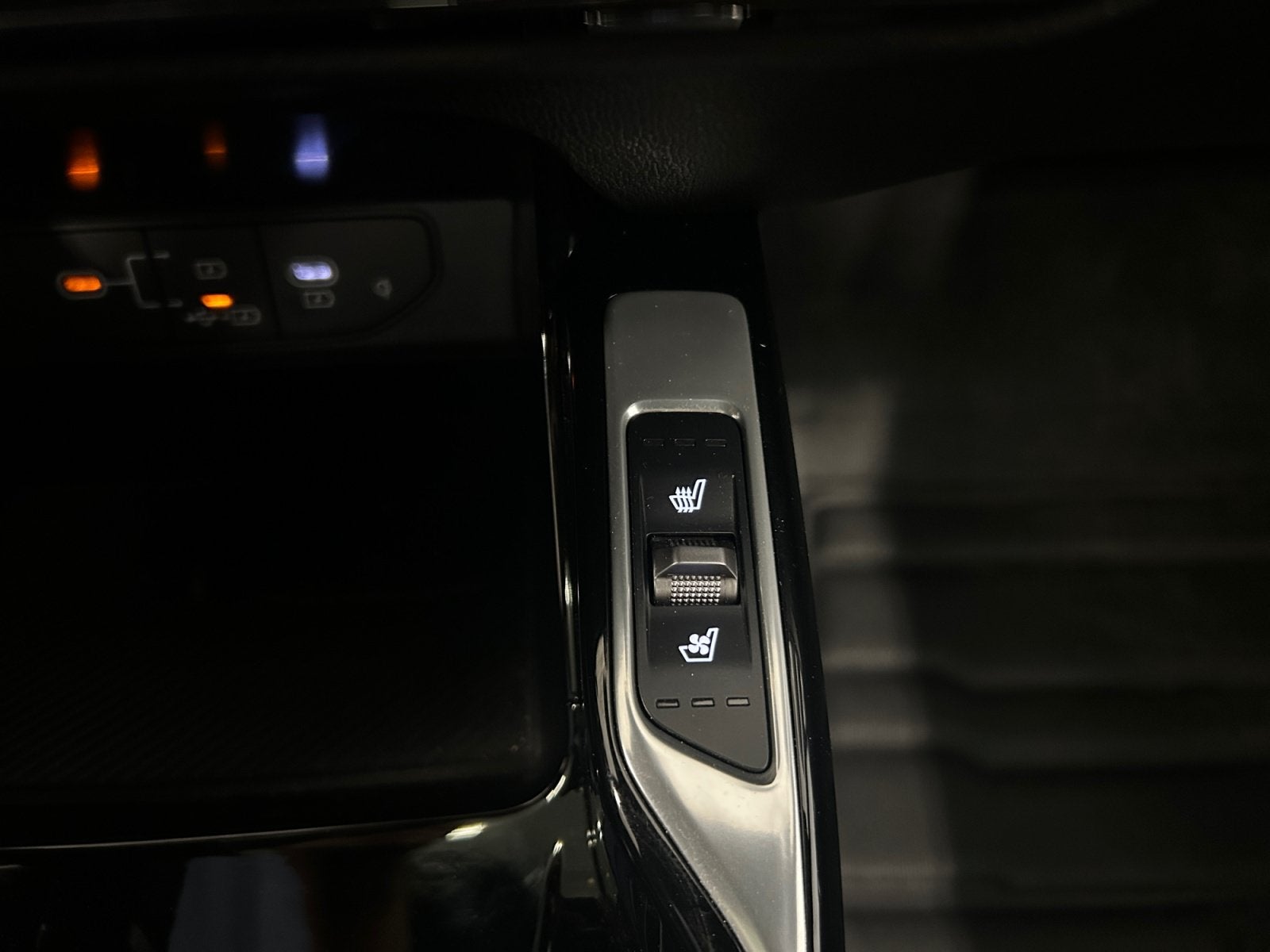 2025 Kia Sorento X-Line SX Prestige