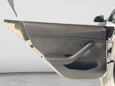 2018 Tesla Model 3 Base